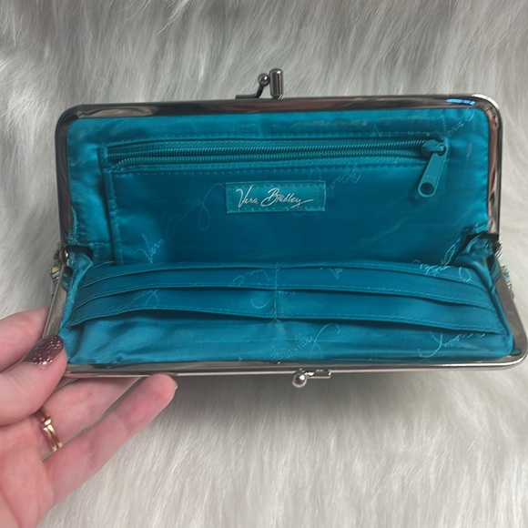 Vera Bradley Retired Peacock pattern clutch wallet - Picture 4 of 8